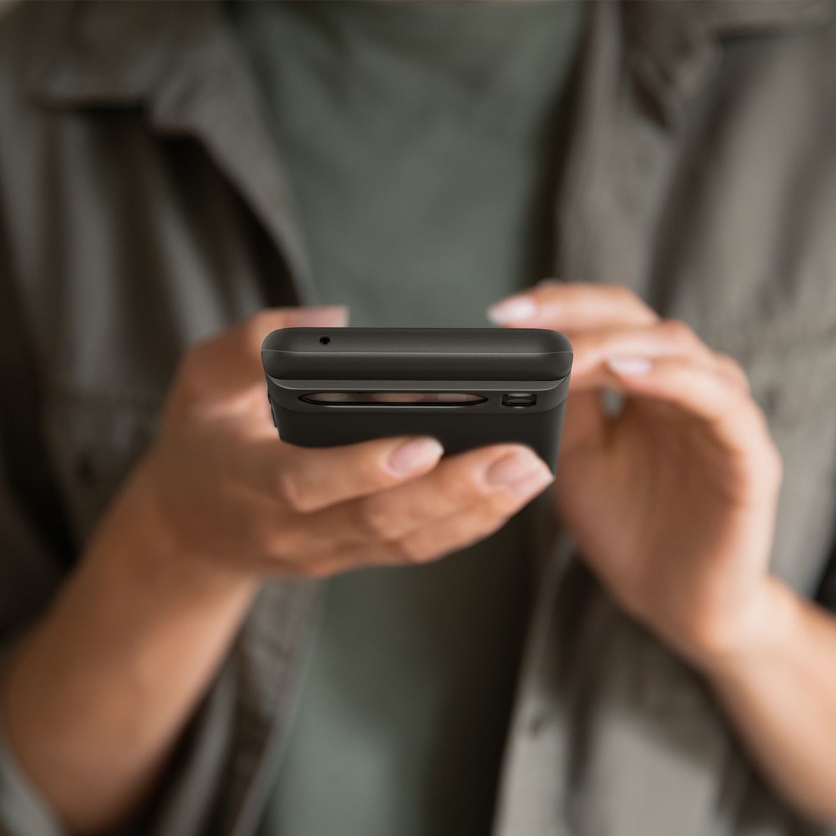 Spigen Thin Fit, black - Google Pixel 8 Pro (18)