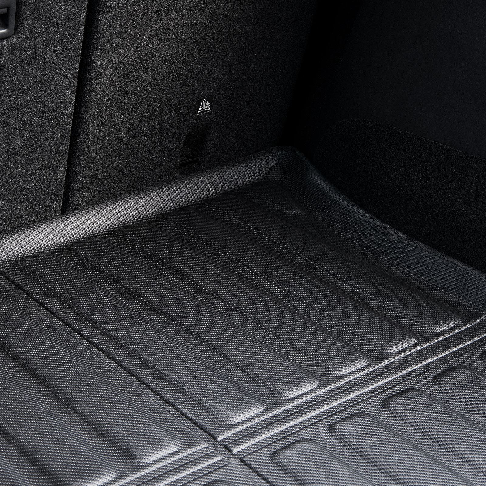 Spigen Tesla Car Mat Rear Trunk, black - Tesla Model Y (8)