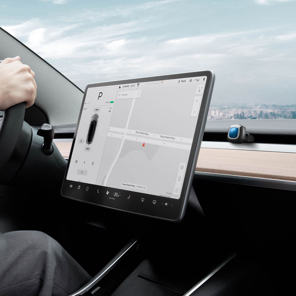 Spigen Tesla Air freshener Adapter, black - Tesla Model Y/3 2021/2022 (7)
