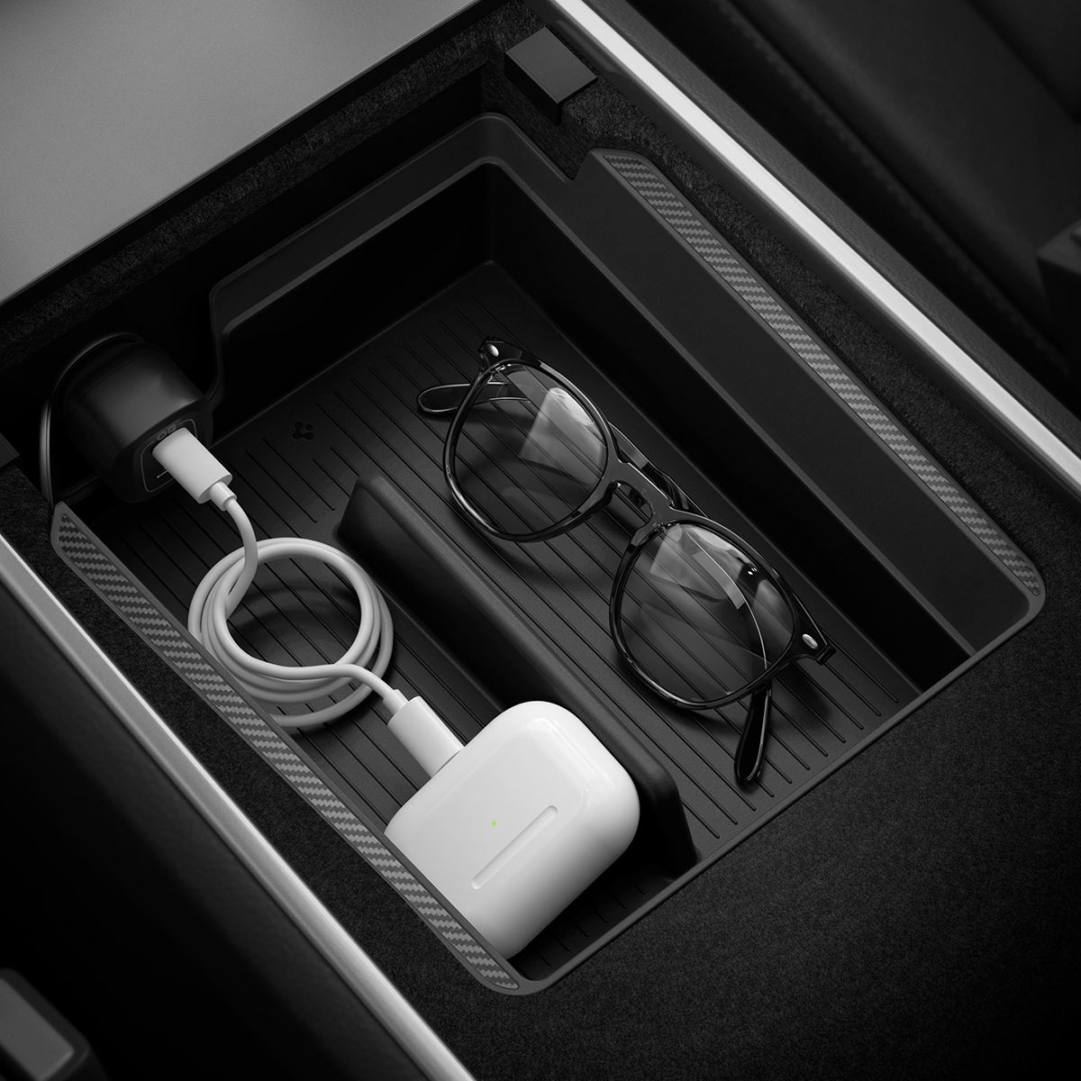 Spigen Tesla Armrest Console Organizer, black - Model Y/3 (9)