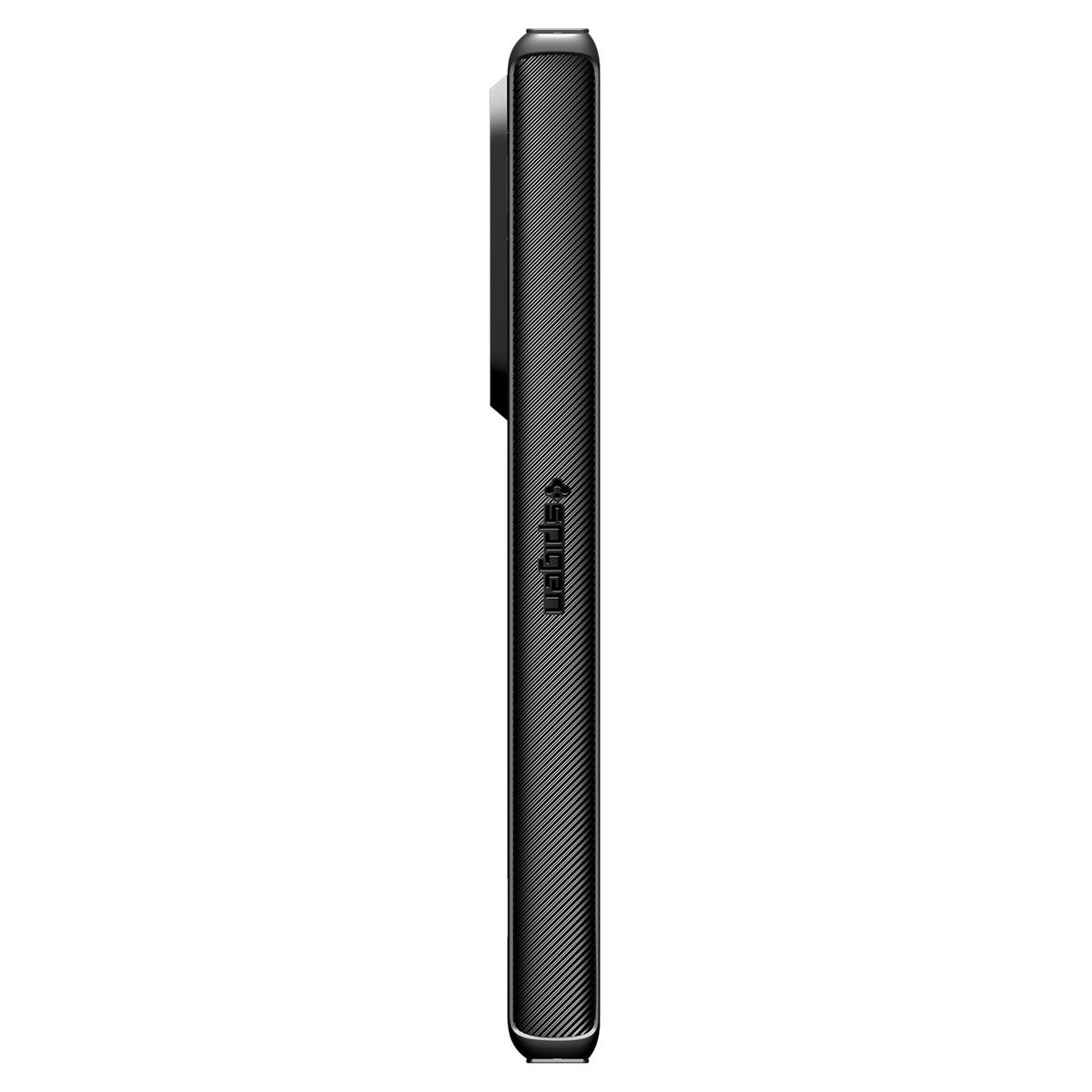 Spigen Slim Armor Pro MagSafe, black - Samsung Galaxy Z Fold7 (6)